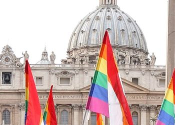 Peregrinos de la comunidad LGBT+ llegaron al Vaticano