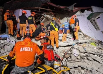 Suben a 72 los muertos por un terremoto en Filipinas