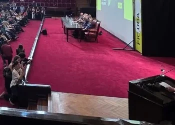 A 40 años: Los protagonistas del Juicio a las Juntas recibieron el Doctorado Honoris Causa de la UBA