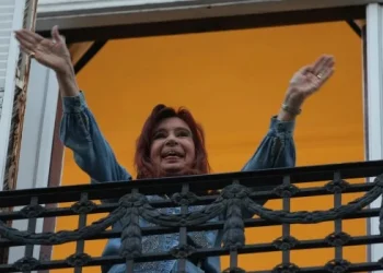 El kirchnerismo convoca a una caravana a la casa de Cristina Kirchner por el 17 de octubre