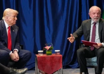 Lula se reunió con Trump en Malasia y le pidió el fin de aranceles y sanciones a funcionarios brasileños