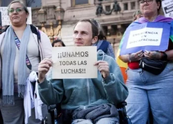 El Gobierno dispuso un fuerte aumento en las prestaciones por discapacidad