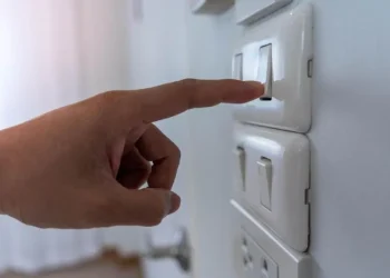 La luz volvió a aumentar en octubre: cuál es el impacto en las boletas