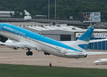 Aerolíneas Argentinas toma acciones preventivas en relación a las fallas de motores de un fabricante