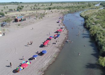 Presentó un trabajo en una universidad de Australia y destaca que Mendoza pierde el 50% del agua del Atuel