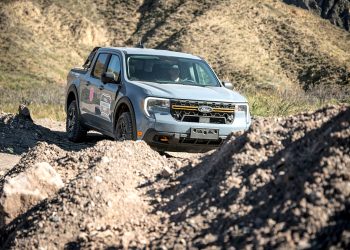 Ford presentará el sábado la “Ranger y Maverick Edition” con test drive off road de la mano de JC Lorenzo