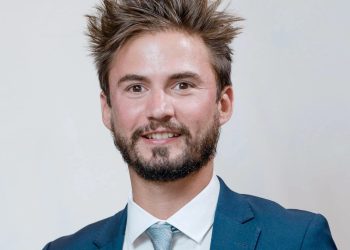 Gabriel Sottile presentó las propuestas del Frente Libertario Demócrata y expresó: “No nos dejemos ganar por los políticos de siempre”