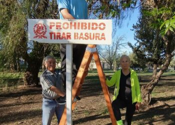 En el barrio Unimev: se colocó cartelería para generar conciencia ambiental