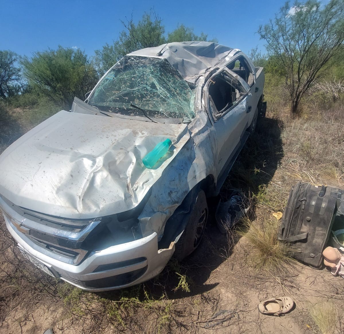 Una mujer murió tras el vuelco de una camioneta en ruta 143 - Diario ...