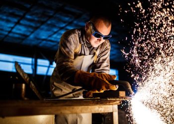 La metalúrgica no repunta y en septiembre se registró una estrepitosa caída en Mendoza