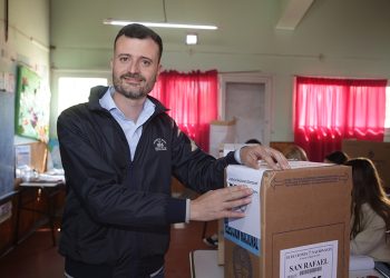 Leonardo Yapur destacó el proceso eleccionario y reconoció “el esfuerzo que viene haciendo la gente”