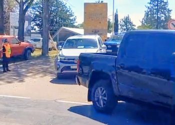 Milei llegó a San Rafael y se dirige al Almuerzo de las Fuerzas Vivas