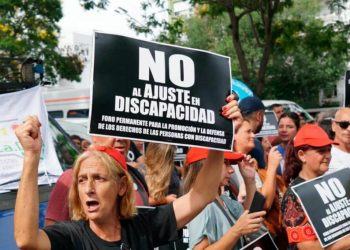 Instituciones del sector discapacidad realizan paro nacional por la falta de actualización y piden desesperados el apoyo popular