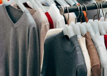 Producción acompaña el crecimiento, la modernización y la digitalización de comercios locales