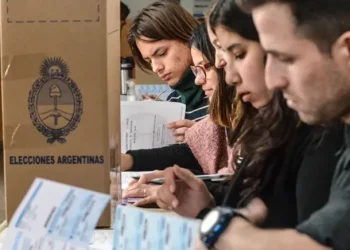 Con qué documentos se puede votar este domingo en las elecciones legislativas