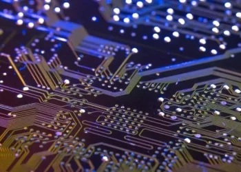 Google anunció un nuevo algoritmo que logró resolver un problema 13.000 veces más rápido que una supercomputadora