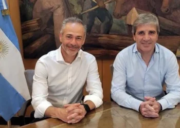 Luis Caputo confirma a Alejandro Lew como nuevo secretario de Finanzas