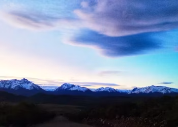 Se encuentra en la Patagonia y tiene sólo 13 mil habitantes: el pueblito ideal para ir a pescar y relajarse en las vacaciones de verano 2026
