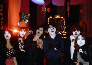 Fanáticos sanrafaelinos de Stranger Things se reunieron en el Club del Miedo para el estreno de la nueva temporada