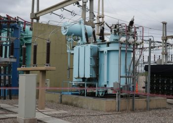 Cornejo participó en la inauguración de las obras de ampliación de la Estación Transformadora Pedro Vargas en San Rafael