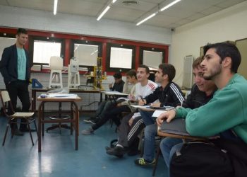 La educación de adultos en Mendoza se enfoca en lo laboral: nuevos bachilleratos con oficios digitales y de turismo