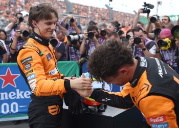 Lando Norris y Óscar Piastri fueron descalificados del GP de Las Vegas
