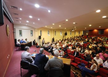 Comenzó el simposio «Borges más allá del Orientalismo» con la presencia de importantes personalidades internacionales