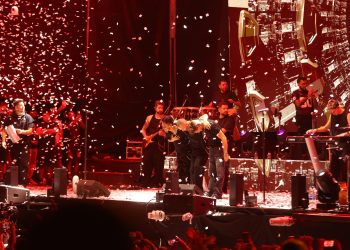 La Konga hizo bailar y cantar a una multitud en el Chacho Santa Cruz