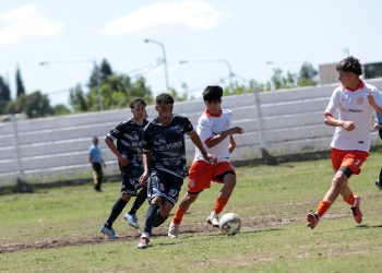 Quiroga goleó a Pilares y sigue liderando el Torneo Clausura
