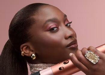 La nueva tendencia en pelo que buscan todas las mujeres: cuánto sale la Dyson en Estados Unidos y a cuánto se consigue en Argentina