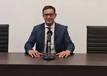 El juez Sebastián Sarmiento afronta una entrevista clave mientras espera por el Jury en Mendoza