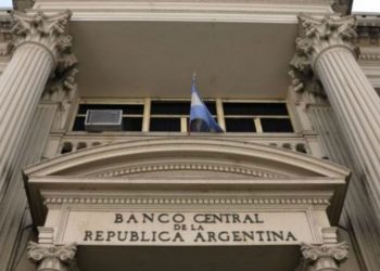El Banco Central bajó la tasa de interés de referencia: impactará en los plazos fijos