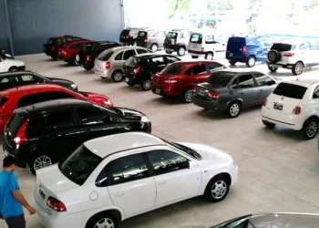 Insólito: Trabajaba en una concesionaria, robó cerca de 20 autos y se puso una agencia trucha para venderlos