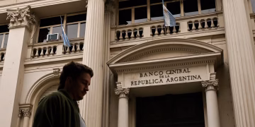 Desde el Banco Central anticiparon que en poco tiempo levantarán todas restricciones cambiarias