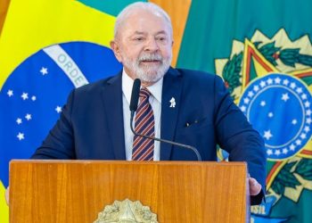 “Justicia tributaria”: Lula exime de impuestos a trabajadores y crea un tributo para los “ultrarricos”