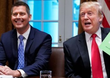 EE.UU.: El tránsito aéreo podría reducirse al mínimo por un cierre gubernamental