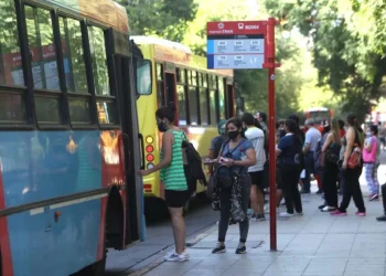 El giro millonario del Gobierno para garantizar el transporte en Mendoza