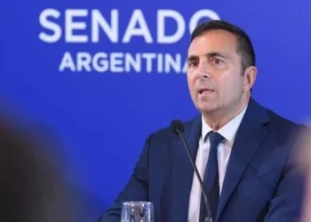 Cordero dijo en el Senado que el proyecto de reforma laboral conserva los derechos “esenciales de los trabajadores”