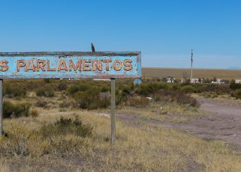 Los Parlamentos: Los encuentros de Amigorena, el ferrocarril, los crianceros y una mirada al petróleo y litio