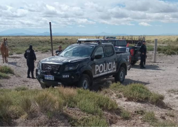 Alerta por desalojo a una familia puestera en Los Parlamentos en plena época de pariciones