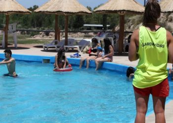 Guardavidas deben revalidar su título para la temporada y la Escuela Municipal tomará el examen la semana que viene