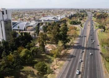 Se reprogramó la licitación de la obra que quiere transformar el Acceso Este: las nuevas fechas