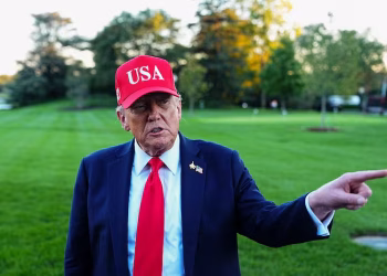 Trump busca regular a nivel nacional el uso de la inteligencia artificial en Estados Unidos: qué se sabe