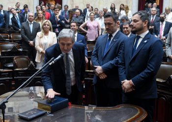 Emir Félix juró como Diputado Nacional «Voy a trabajar por y para el desarrollo de Mendoza»