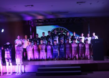 S.R. Club presentó su plantel y la nueva indumentaria para la temporada