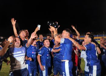 Quiroga venció a Pedal y se consagró ganador del Trofeo de Campeones