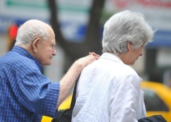 El ajuste previsional vuelve a quedar por debajo de la inflación y crece la preocupación por el deterioro de los haberes