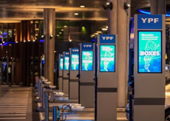 Navidad y Año Nuevo 2025: cómo funcionarán las estaciones de servicios durante las fiestas