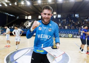 El protagonista de la historia es Gonzalo Guerra, talentoso arquero de handball