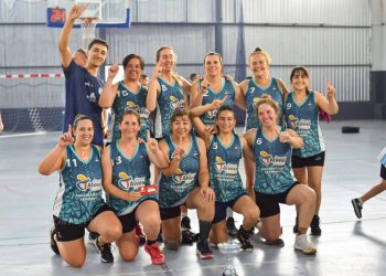 Academia se consagró campeón del Maxi básquet femenino